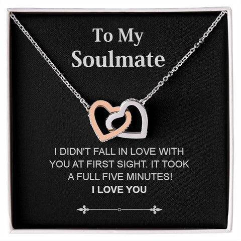 Linked Hearts Necklace On Message Card To Soulmate Love In Five Minutes